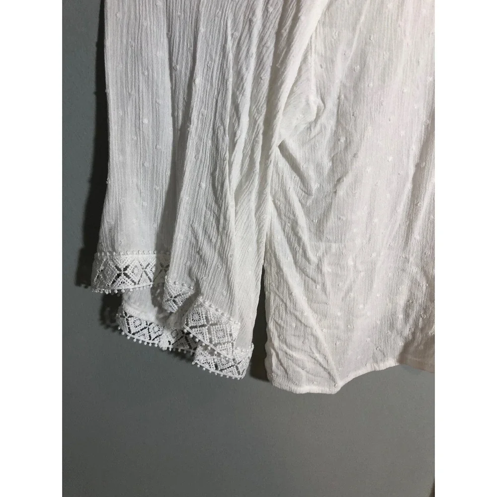 Maurices Kimono Wrap Top Women 4X White Clip Dot Crochet Lace Trim Boho Sheer